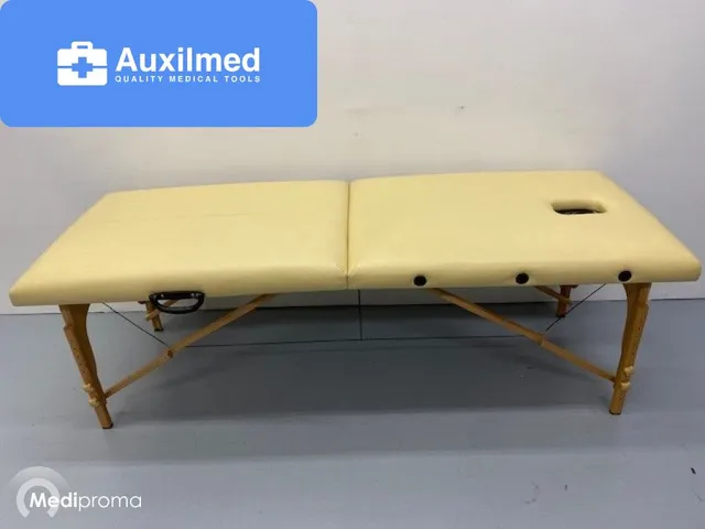 Foldable Treatment Table