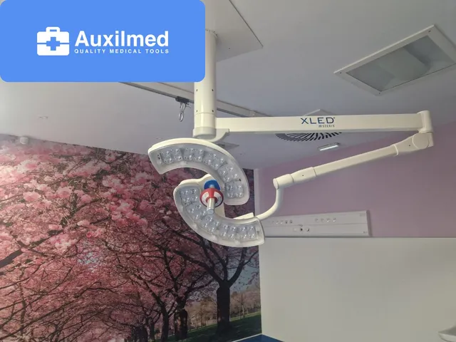 Steris XLED2SF O/R Light