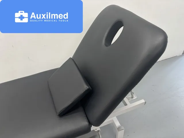 Quirumed DP-8230Q-09 3 Treatment Table