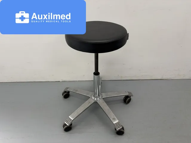 Score 6101 Stool