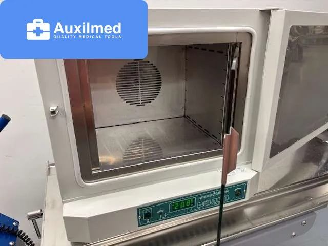 Termaks B8023 Lab Incubator
