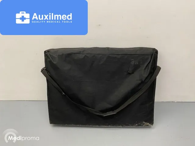 Foldable Treatment Table