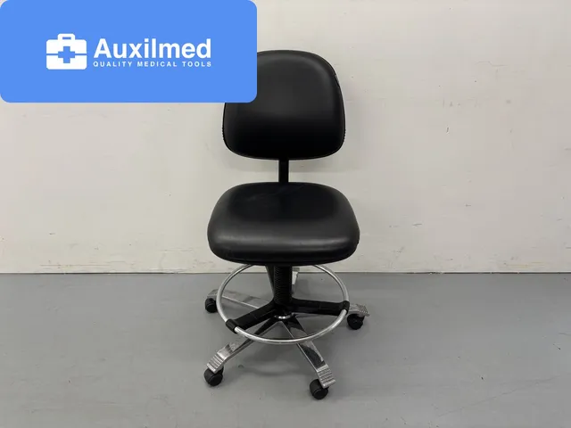 Score Chair