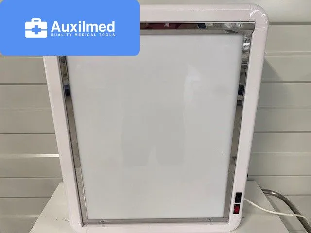 Verre & Quartz Negatoscope Light Box