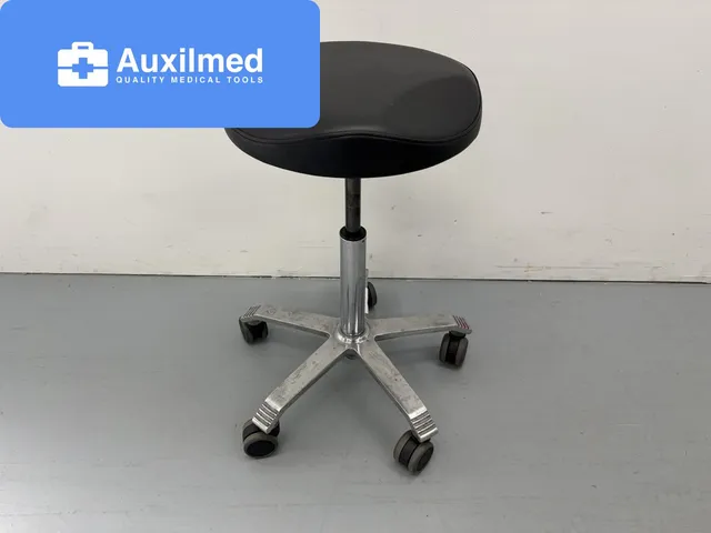 Score 6301 Ergoshape Stool