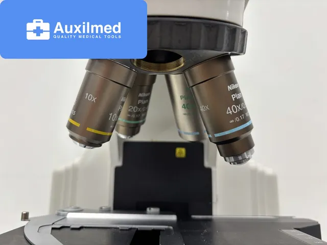 Nikon Eclipse E400 Microscope