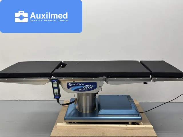 Skytron 6701 Hercules O/R Table