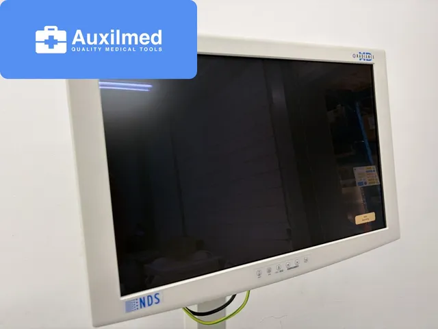 NDS Radiance 24″ Monitor