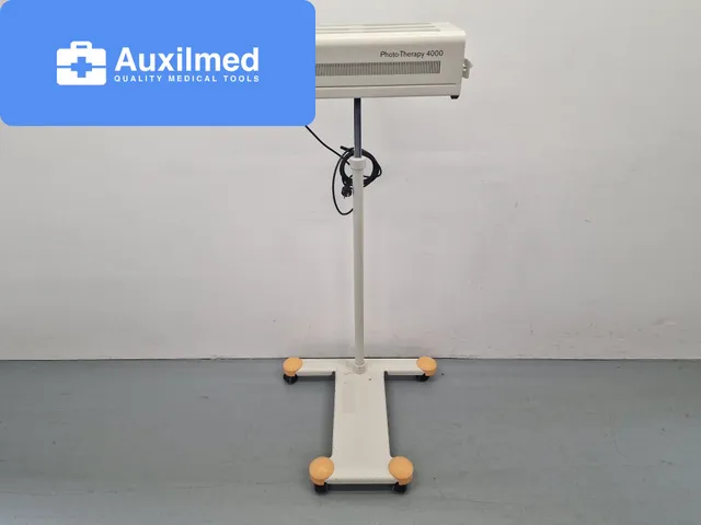 Dräger Photo-Therapy 4000 Phototherapy Unit