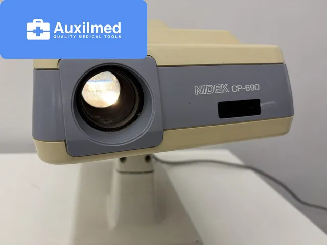 Nidek CP-690 Chart Projector