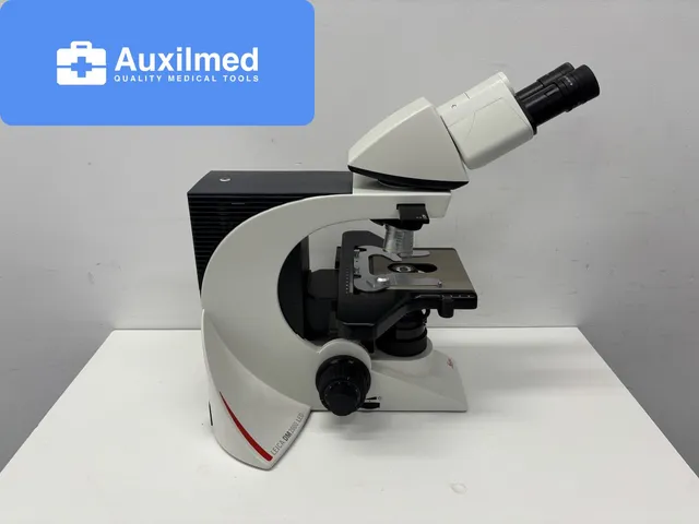 Leica DM2000 LED Microscope