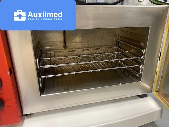 WTC Binder MB6 Tabletop Incubator