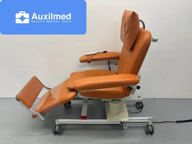Bionic ComfortLine Dialysis Chair