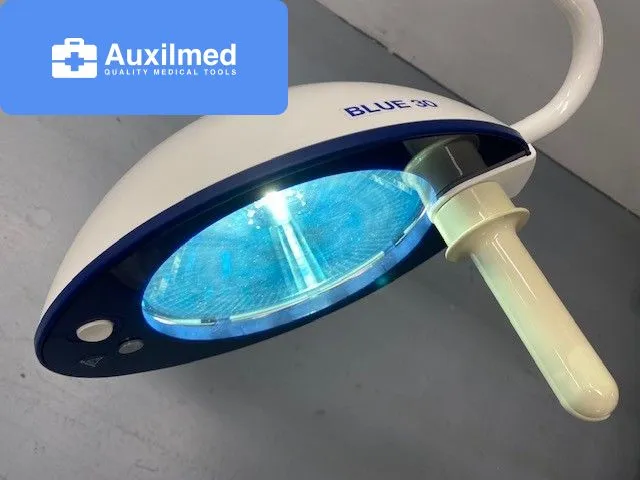 Maquet Hanaulux Blue 30 Exam Light
